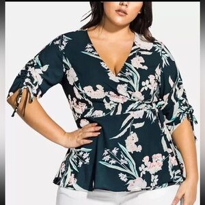 City Chic Women's Fresh Fields Top Green Size 14